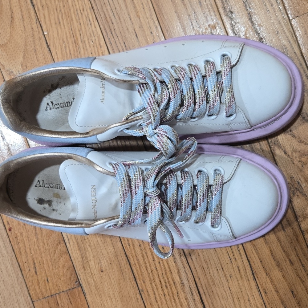 Alexander McQueen Women's Sneakers - Gray and Pink